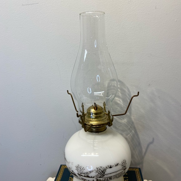 Currier And Ives Milk Glass Oil Lamp With Hobnail Shade Farm Scene Vintage - Picture 4 of 13